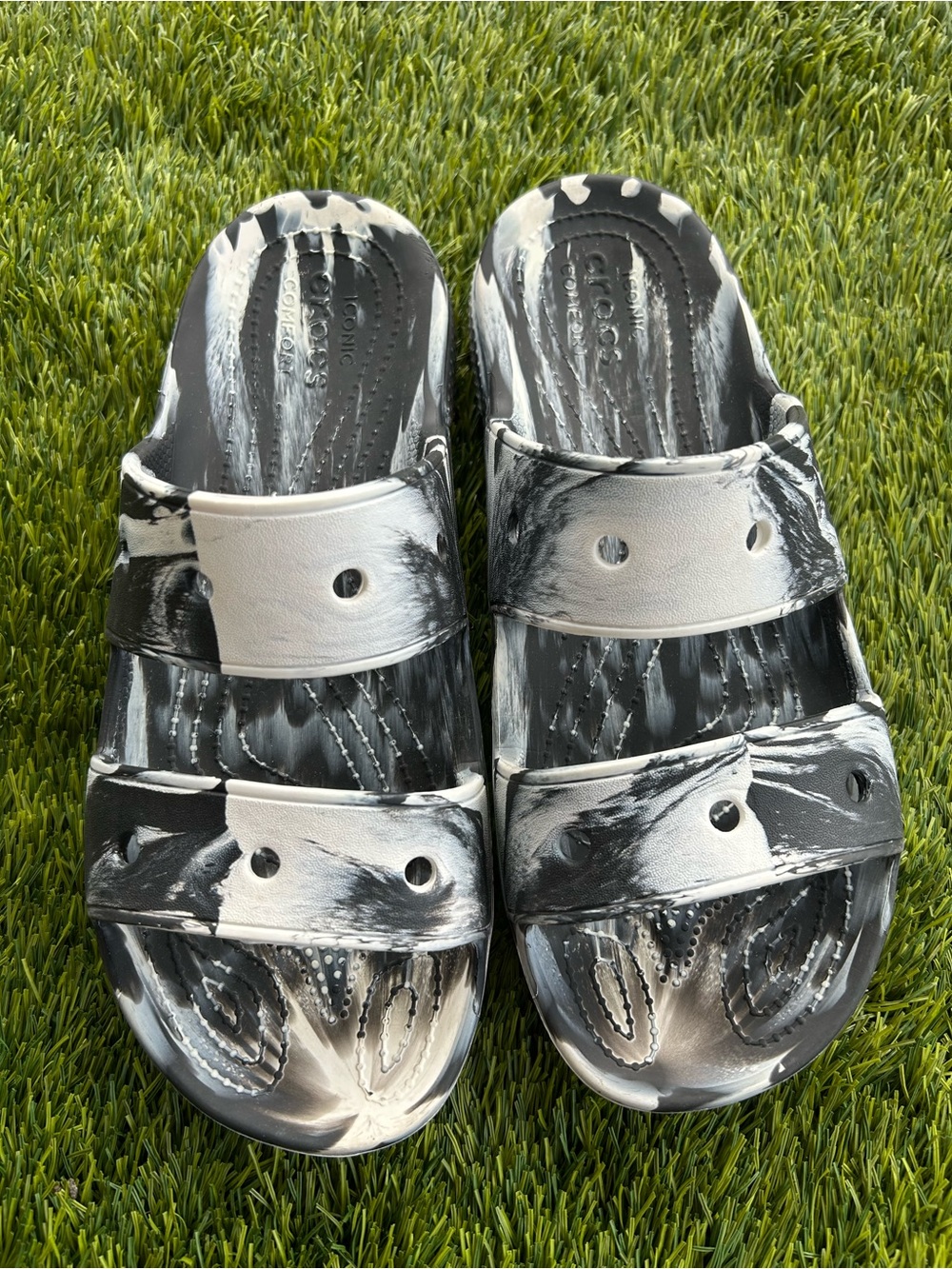 Men’s Black & White Marble Slide Sandals